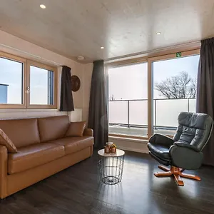 Appartement Cosy With A Large And Sunny Terrace Nearby The Sea And The In, Middelkerke